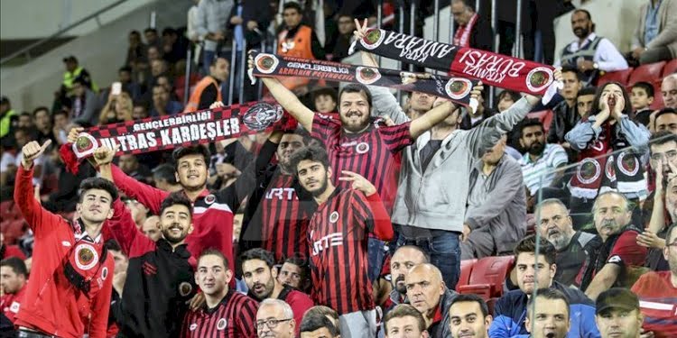 ‘Gençlerbirliği satılıyor’ iddialarına açıklama