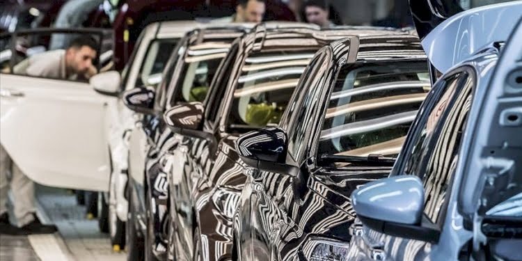 Dövizdeki artış oraya sıçrayabilir… Otomobilde zam beklentisi