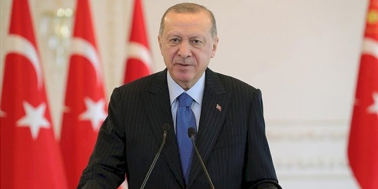 Erdoğan’dan memurlara çağrı: Sakın ha bu oyunlara gelmeyin