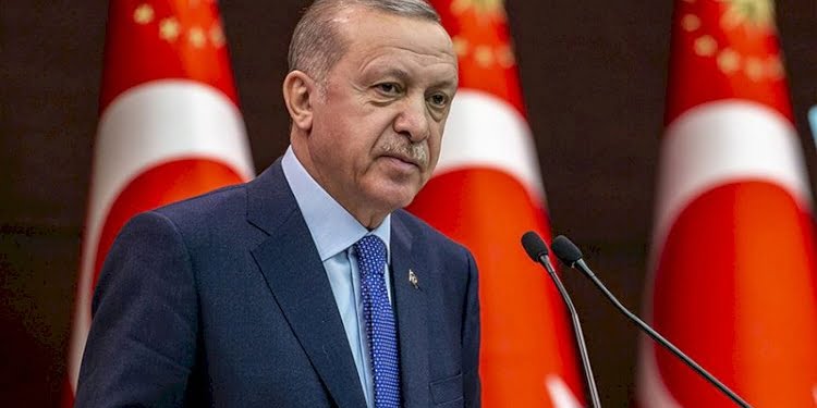 İktidar yazarları ‘aman ha’ havasında