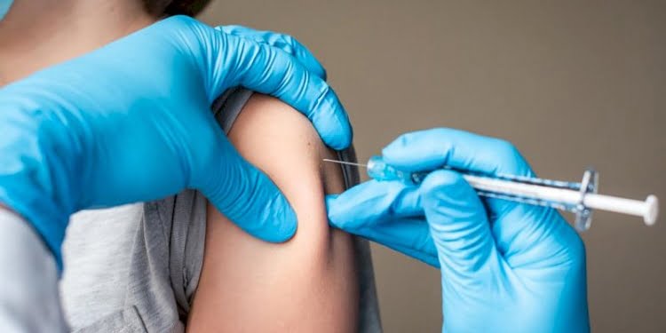 Bakan Koca duyurmuştu… mRNA aşısı olanlara üçüncü dozlar başladı