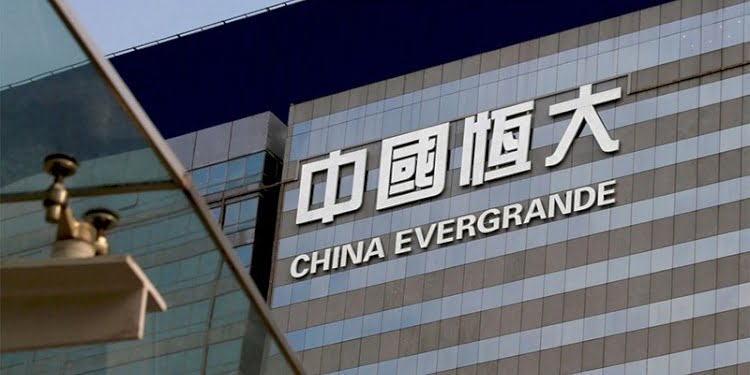 Emlak devi Evergrande temerrüde düştü