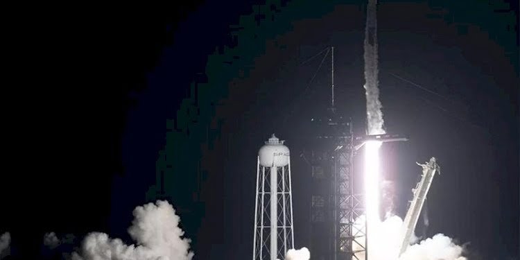 SpaceX ve NASA’dan işbirliği… Uzaya 4 astronot gönderdi