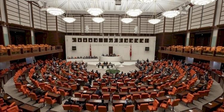 16 vekilin dokunulmazlık dosyaları Meclis’te