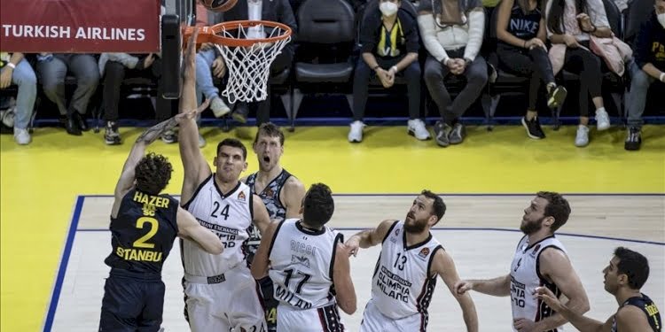 Fenerbahçe Beko, evinde farklı kaybetti