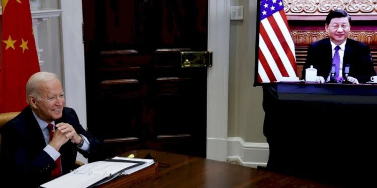 Kritik zirvede çok sert mesaj! Şi’den Biden’a: Ateşle oynayan yanar