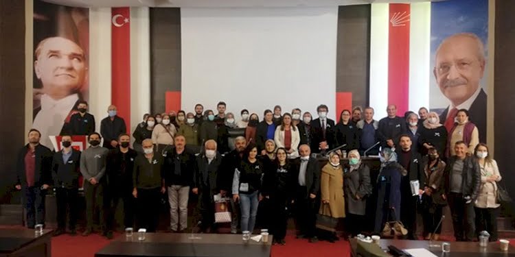 CHP, FETÖ’den ihraç edilenlerle buluşmalarına devam ediyor!
