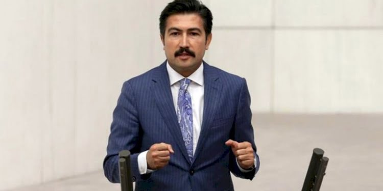 Cahit Özkan’dan kur savunması: Doların değeri ile ilgili Japonya bir mukayese yapıyor mu?