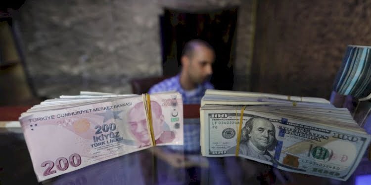 2002’de 1,5 TL olan dolar 2021’de 11 TL’ye nasıl geldi?