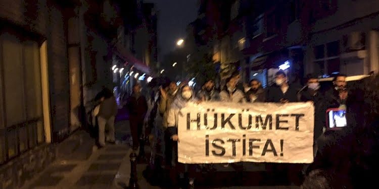 Döviz kurundaki sert yükselişin ardından Ankara ve İstanbul’da eylem