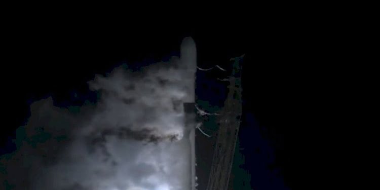 NASA ‘Dünya’yı kurtaracak’ uzay aracını fırlattı