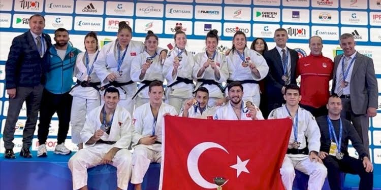 Milli judoculardan bronz madalya