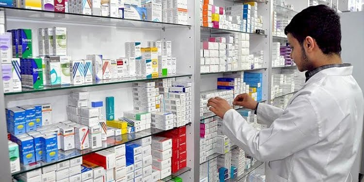 Bakanlıktan ecza deposu ve eczane denetimi