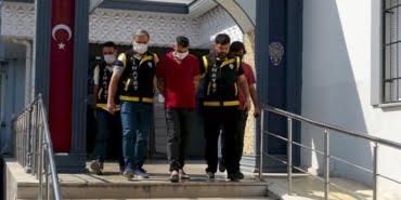 image_750x_61a62da4efda8