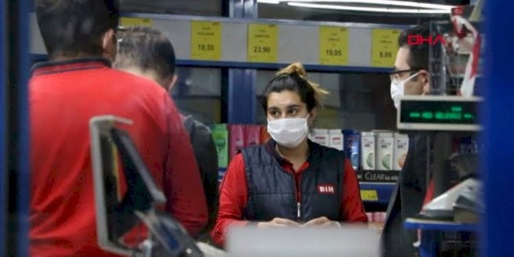 BİM’den satış elamanı için ‘üniversite mezunu’ kriteri