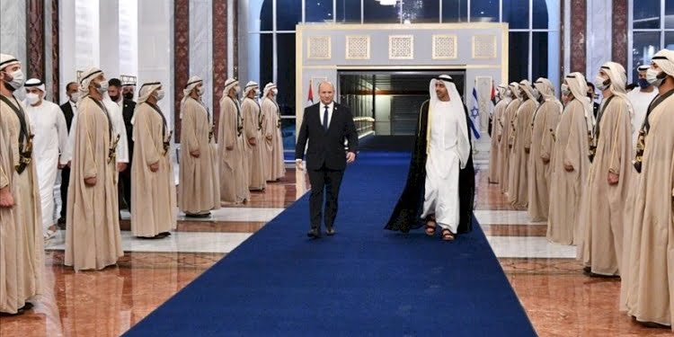 İki ülke arasında bir ilk… İsrail başbakanı BAE’de