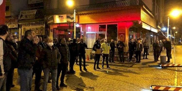 Daha önce 139 kez intihar girişiminde bulunan kişi bu kez Rize’de çatıya çıktı