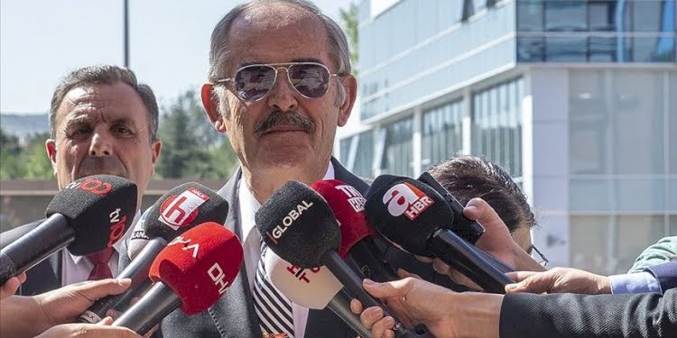 Büyükerşen gönlünden geçen Cumhurbaşkanı adayını açıkladı