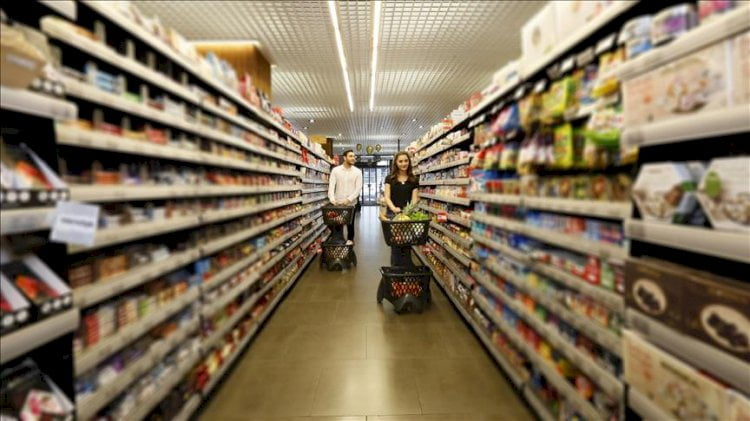 O süper market zinciri de indirime gitti