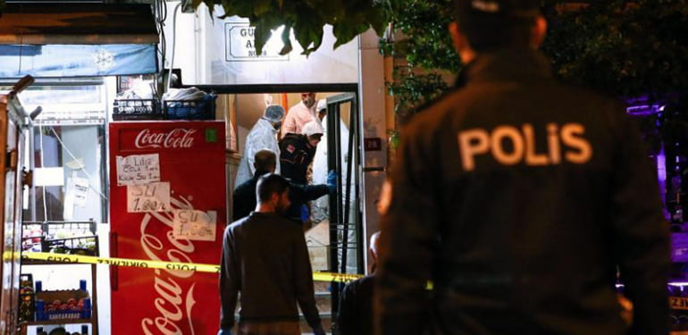 Akit gazetesi: 4 kardeş Richard Dawkins’in kitabı yüzünden intihar etti