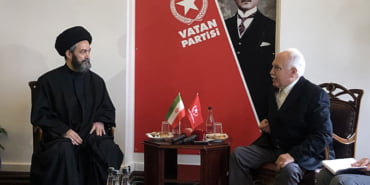 iranin-dini-lideri-hamaneyin-temsilcisinden-dogu-perinceke