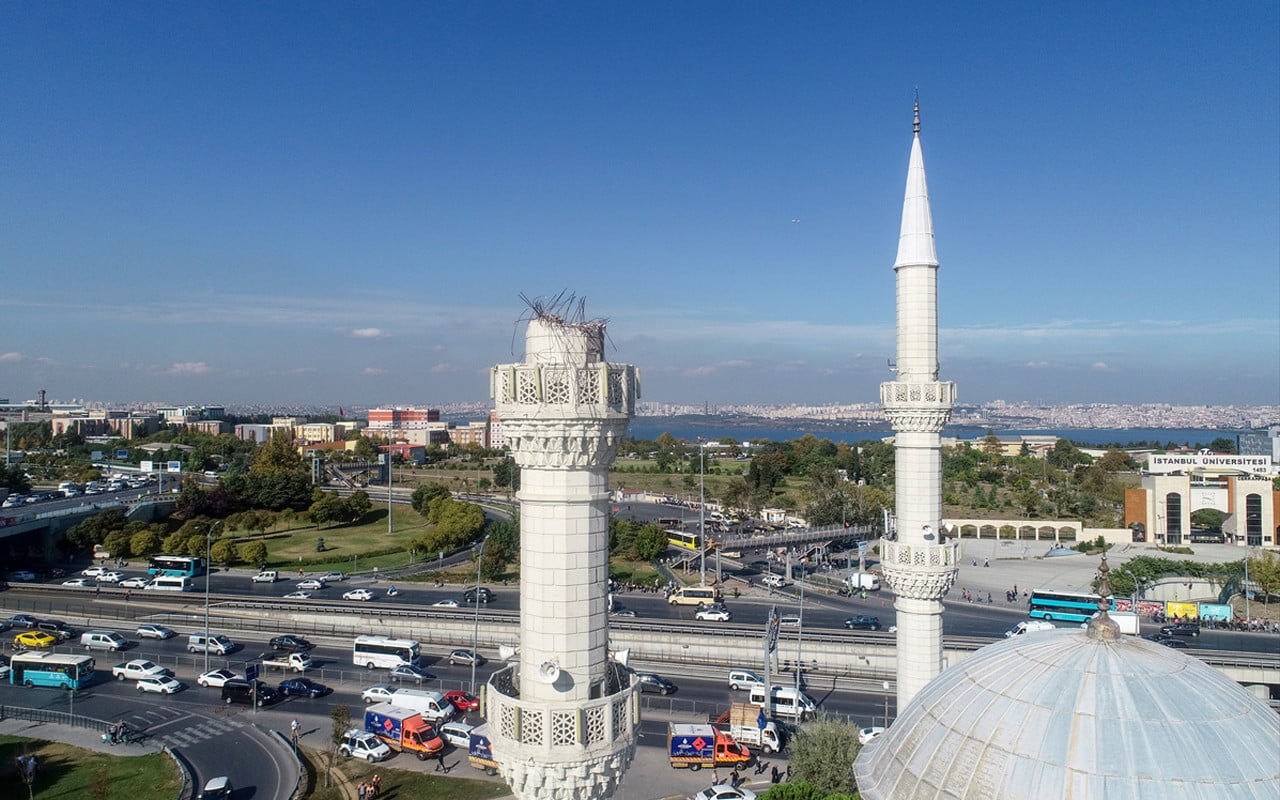 istanbul-deprem-cami-GKaI_cover