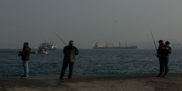 ISTANBUL BOGAZI'NDA PUSLU HAVA ETKILI OLUYOR