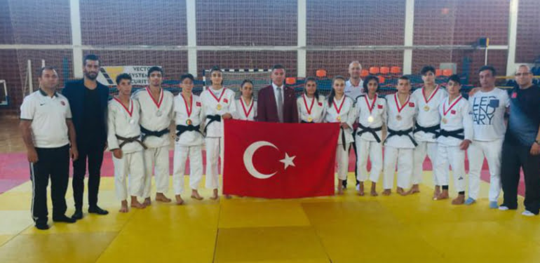 Judoda Türkiye Balkan şampiyonu