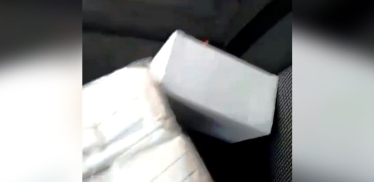 Otomobilde 50 bin kaçak tıbbi maske bulundu