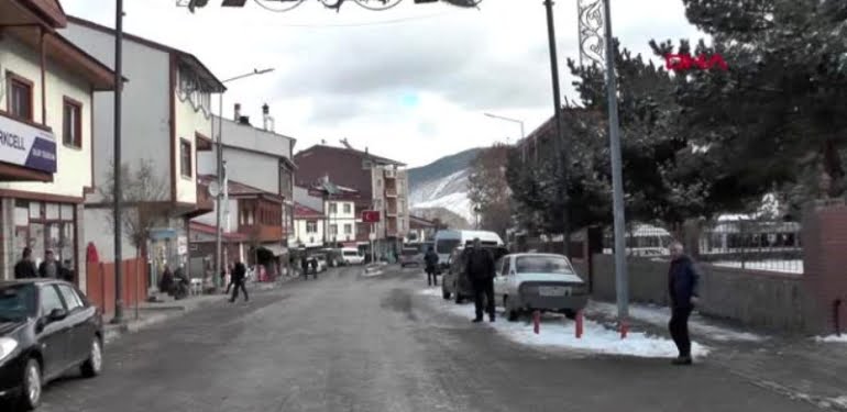 kadinlar-yaptiklari-el-emegi-goz-nurlarini-instagram-hesabindan-satiyorlar