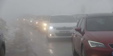 kafa-dinlemeye-giderken-saatlerce-trafik-cilesi-cekiyorlar