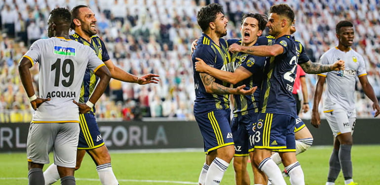 Fenerbahçe BtcTurk Yeni Malatyaspor’u 3-2 yendi