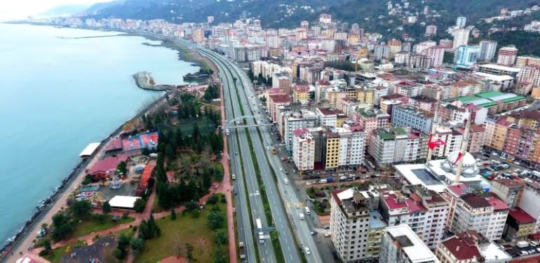 Karadenizliler Samsun-Sarp demir yolunu istiyor