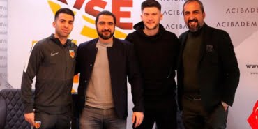 kayserispor-yeni-yildizlarina-imzalari-attirdi