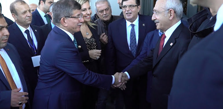 Kılıçdaroğlu, Davutoğlu’nu öve öve bitiremedi