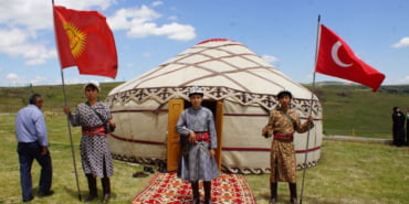 kirgizistanin-ankara-buyukelcisi-omuraliev-cubuku-ziyaret-veryansintv