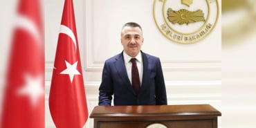 kirklareli-valisi-bilginin-koronavirus-testi-pozitif-cikti_4221_dhaphoto1