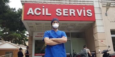kovid-geciren-28-yasindaki-acil-hekimi-uyardi-nasilsa-genciz-ayakta-atlatiriz-demeyin_8988_dhaphoto1
