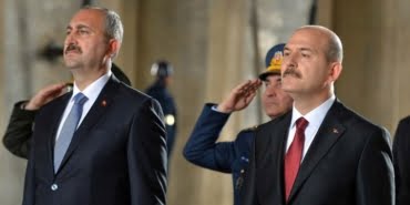 kulis-adalet-bakani-abdulhamit-gul-un-gorevden-alinacagi-iddia-edildi-49047237-25