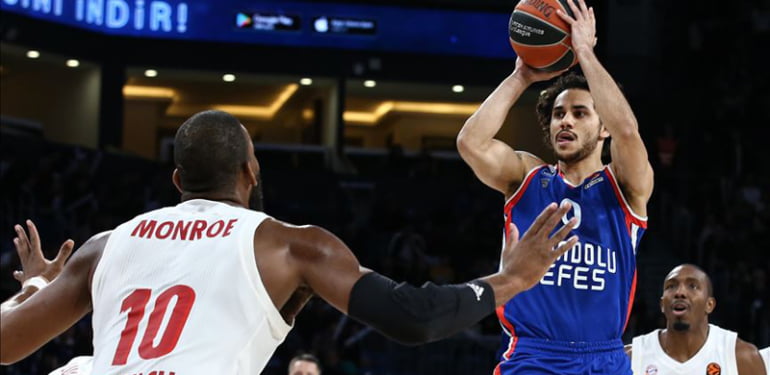 ‘Şahane’ Larkin sayı rekoru kırdı Anadolu Efes kazandı!