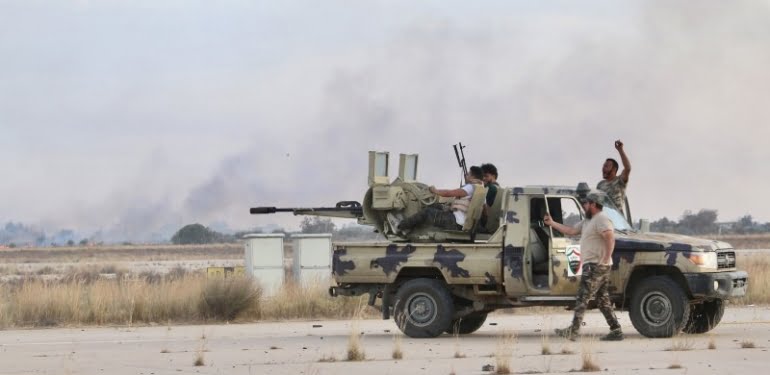 Libya ordusu, Trablus Uluslararası Havaalanı’nda kontrolü sağladı