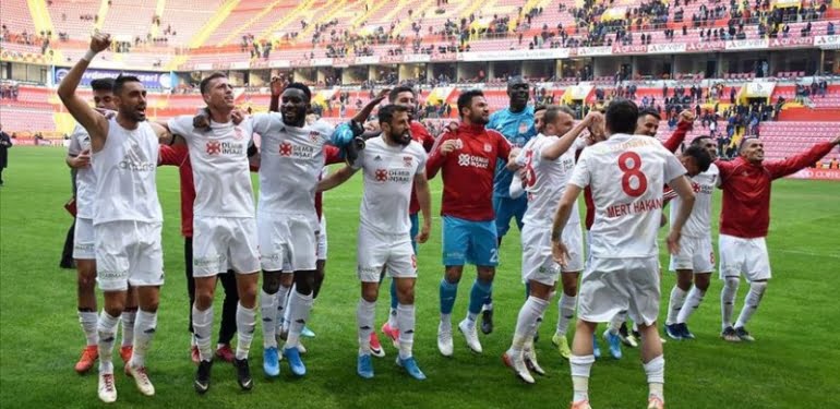 lider-doludizgin-ilerliyor