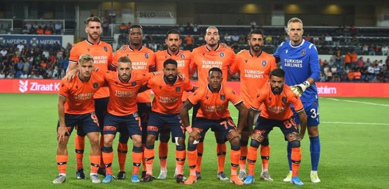 medipol-basaksehir-roma-maci