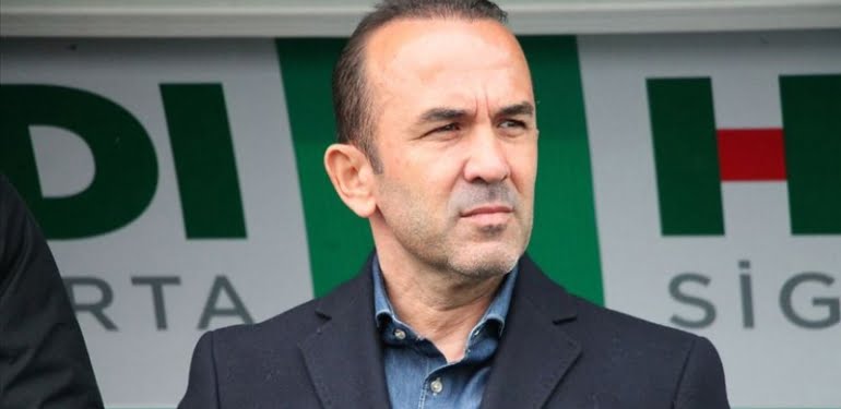Mehmet Özdilek 15 hafta direnebildi