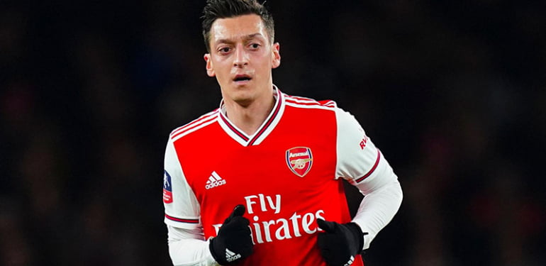Mesut Özil Fenerbahçe’ye mi geliyor?