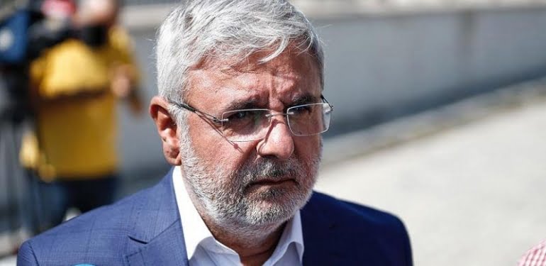 Mehmet Metiner: Parti halktan koptu