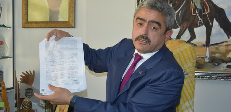 mhpli-eski-baskan-otogari-devretmeyince-6-ay-hapis-cezasina-carptirildi_4558_dhaphoto2