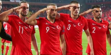 milli-takim-in-asker-selamina-iliskin-uefa-iddialari-kafa-karistirdi
