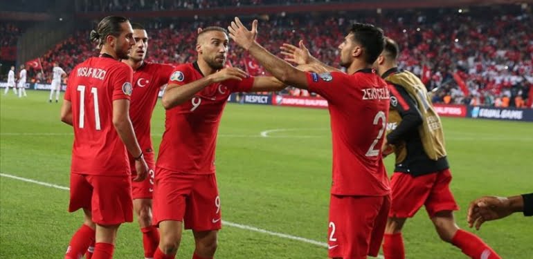 Milli Takım yerini korudu