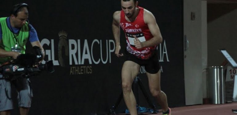 necati-er-uc-adim-atlamada-tarih-yazdi